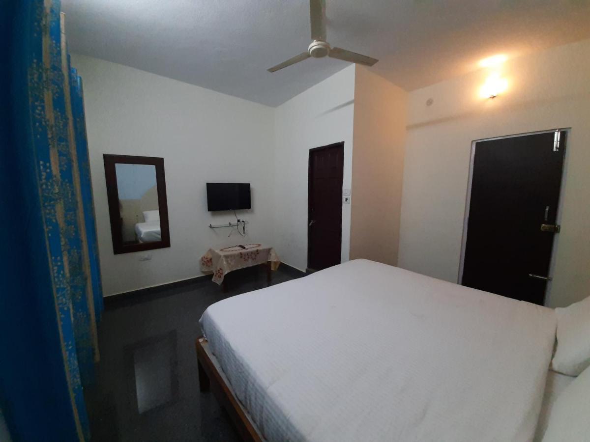 Daisey Dee Homestay Madikeri Eksteriør bilde